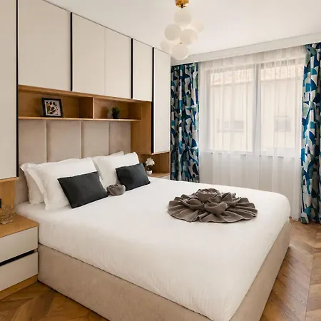 アパート Modern & Stylish 1bd Retreat With Balcony By Flat Manаger プロヴディフ
